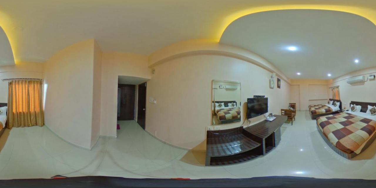 Fabexpress Tourist Plaza Haïdarabad Extérieur photo